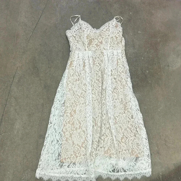 Dex Dresses & Skirts - Dex White Lace Spaghetti Strap Midi Dress